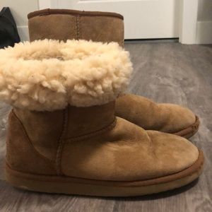 Classic Short Ugg Boots